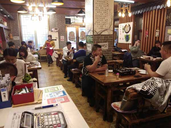 中山区优质小广东鸡煲招商加盟 欢迎咨询「小广东鸡煲供应」