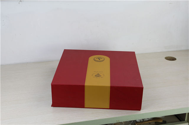 周村区三层瓦楞纸礼品盒来样定制 淄博圣伦包装制品供应