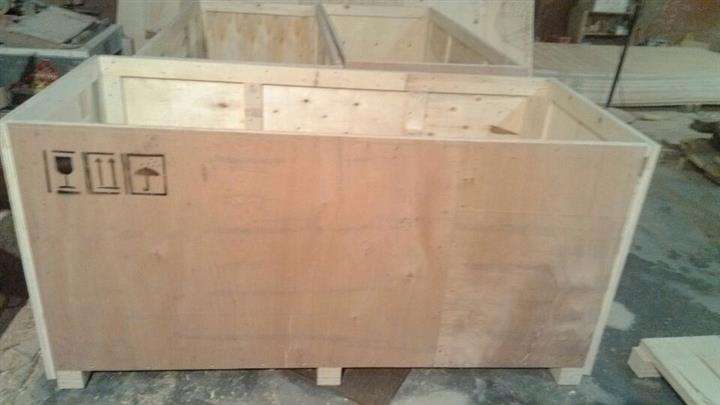 乌鲁木齐进口木箱价格低,进口木箱