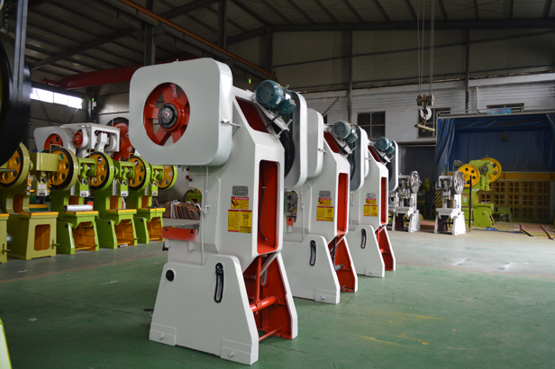 北京63吨可倾式冲床价格 南京晶石机械设备供应
