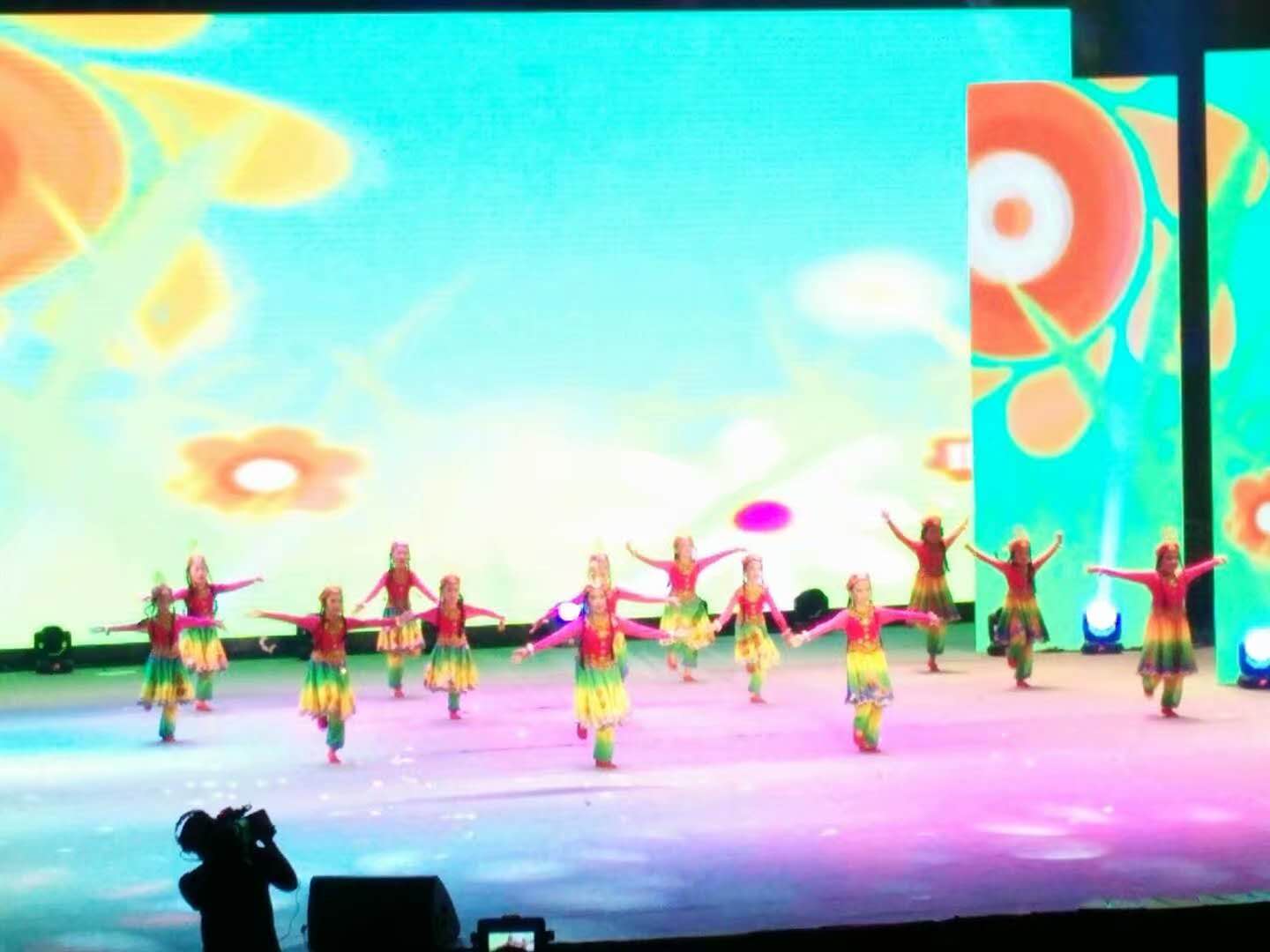 ͯ赸ѵɽѩٶѵӦ