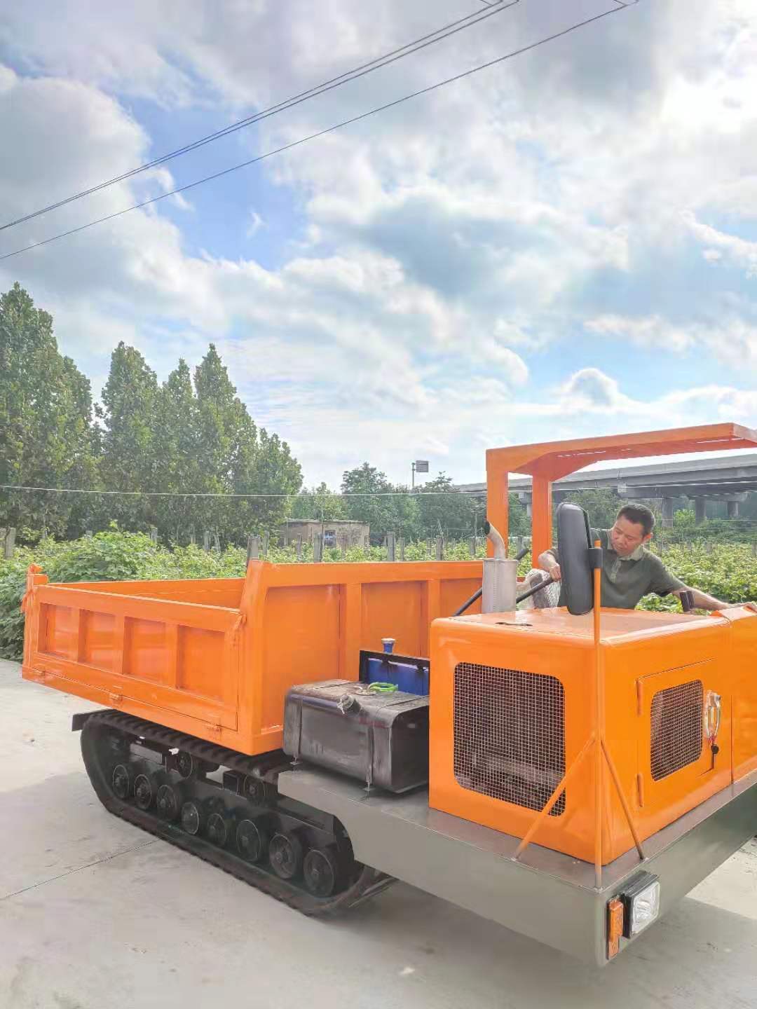 广东定做农用运输车5吨履带四不像运输车 值得信赖 济宁市恒泰源工程