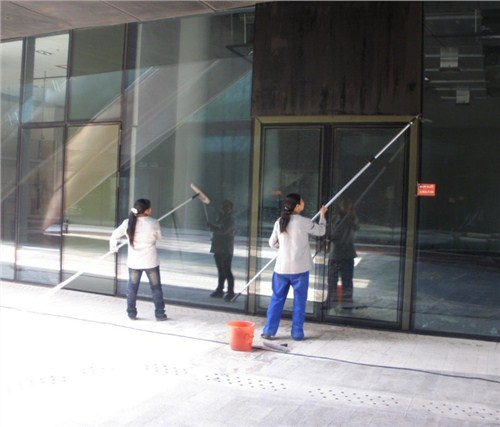 济源工地交工保洁需要钱「洛阳市老城区好姐妹家政服务供应」别墅仙居逸图片