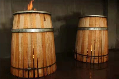 小橡木酒桶制作 值得信赖「高密瑞鹏木业供应」