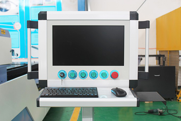 天津光纤激光切割机种类「淄博博力冲压设备供应」
