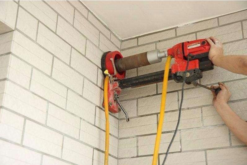 ڴ