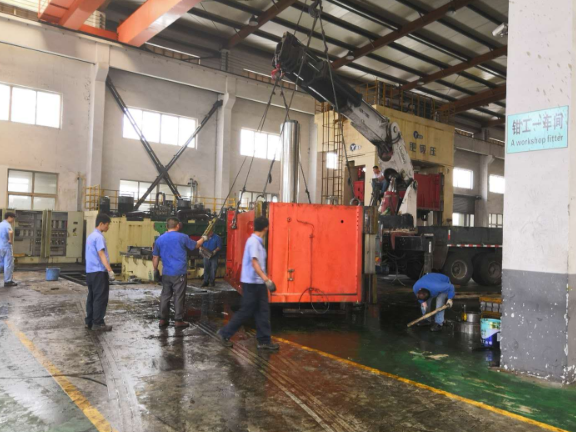 绍兴厂房机械设备搬运报价表格「上海众星装卸搬运供应」 - 8684网