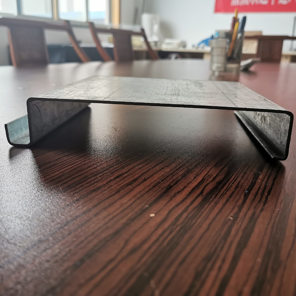 不锈钢冷弯型钢产业 诚信服务「无锡伯勒格冷弯型钢供应」