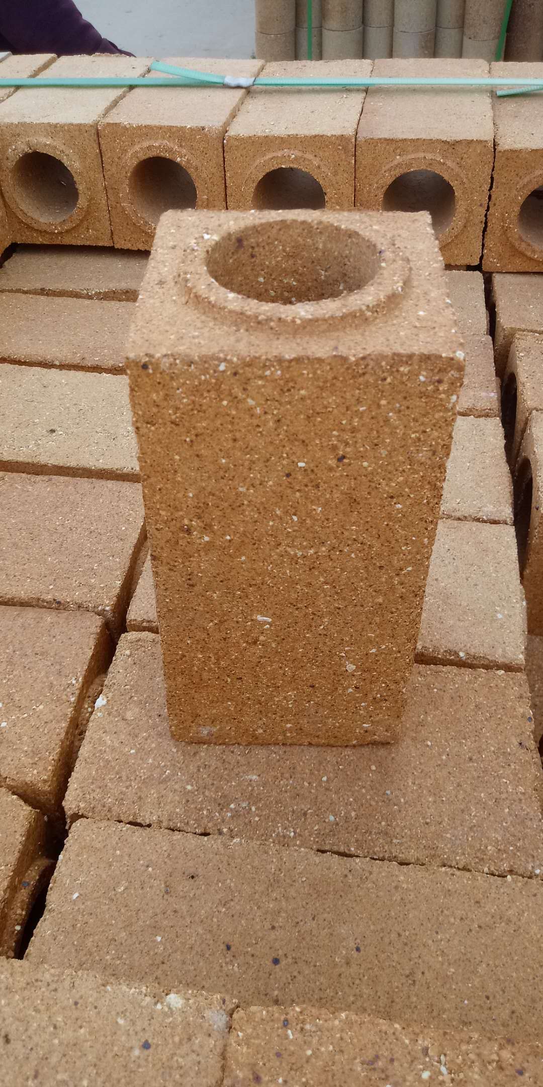 上海石灰窑维修一级粘土砖「西高供应」