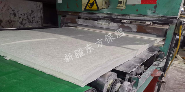 新疆陶瓷纤维硅酸铝针刺毯 来电咨询 新疆东方凯达建材供应