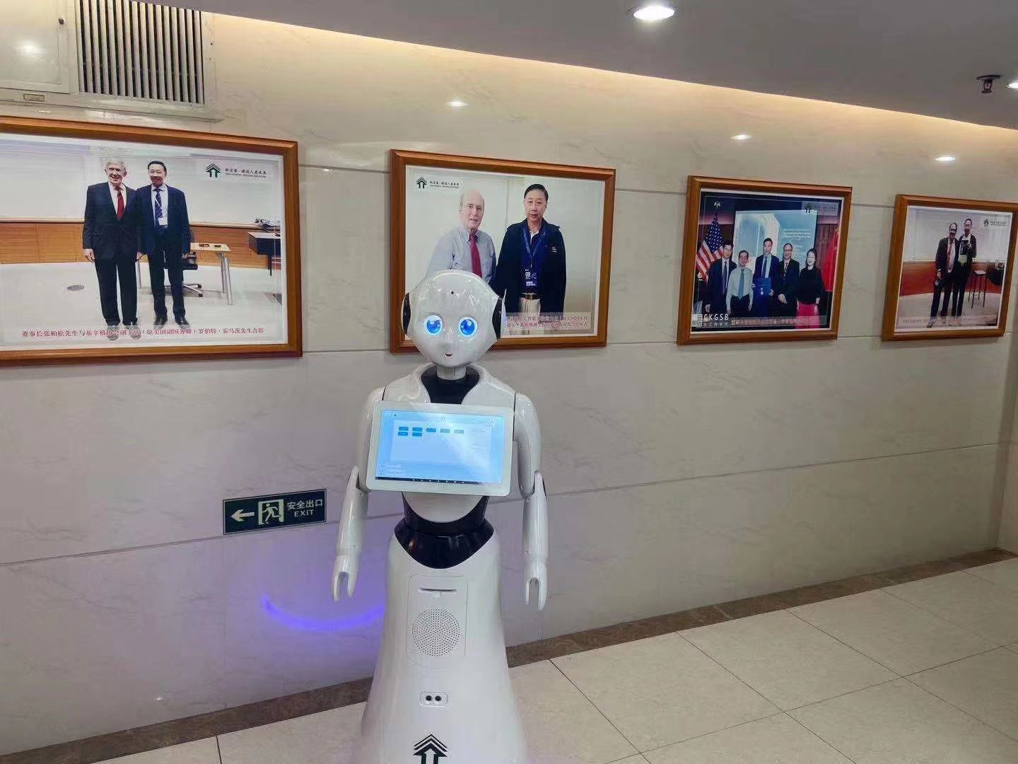 洛阳展厅讲解机器人产品介绍 欢迎来电 昆山新正源机器人智能科技供应